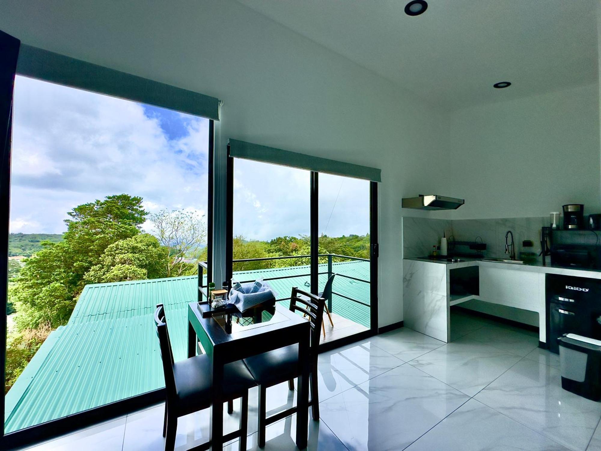 Black & White Apartments Monteverde Екстериор снимка